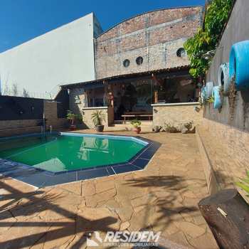 Casa em Bauru, bairro Geisel