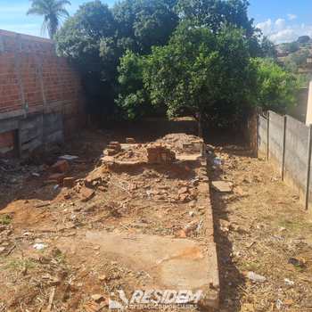 Terreno em Bauru, bairro Vila Bela