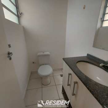 Apartamento em Bauru, bairro Jardim Bela Vista