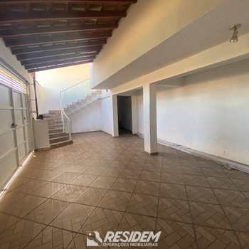 Casa em Bauru, bairro Parque Vista Alegre