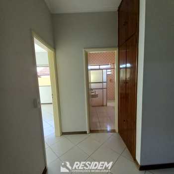 Casa em Bauru, bairro Alto Higienópolis