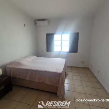 Casa em Bauru, bairro Vila Industrial