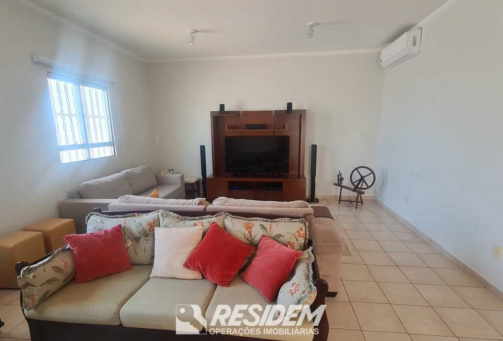 Casa em Bauru, no bairro Vila Industrial