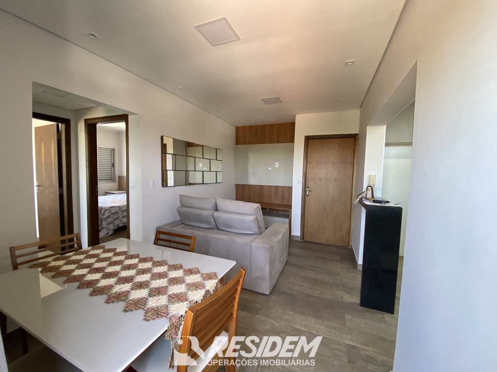 Apartamento em Bauru, no bairro Estoril Centreville