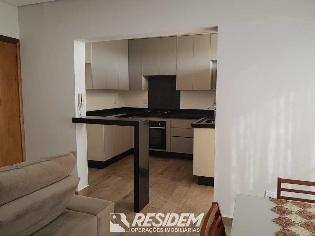 Apartamento em Bauru, no bairro Estoril Centreville