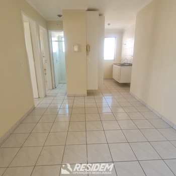 Apartamento em Bauru, bairro Vila Giunta