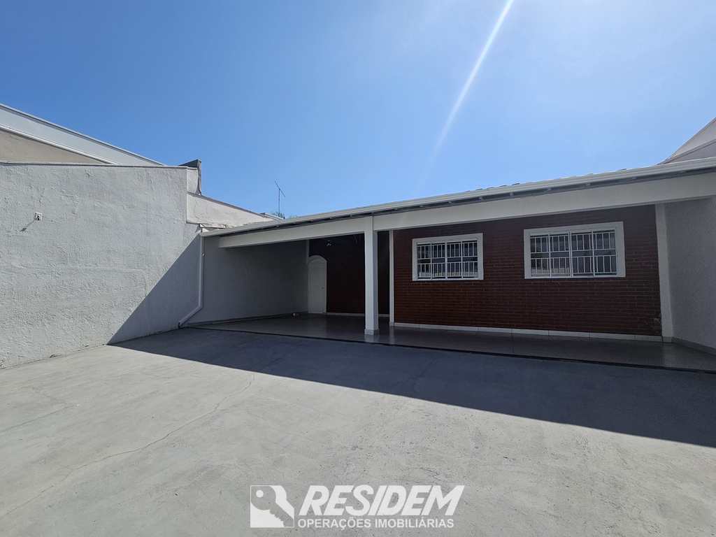 Casa em Bauru, no bairro Jardim Estoril