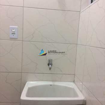 Kitnet em Santos, bairro Boqueirão