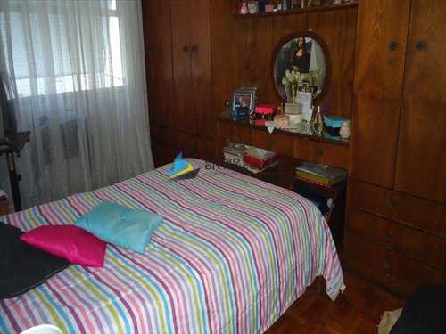Apartamento, código 4013 em Santos, bairro Embaré