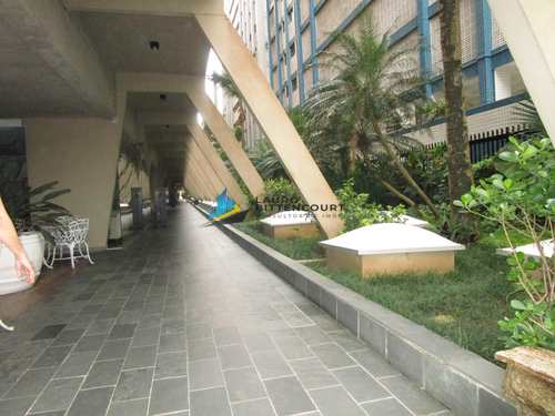 Apartamento, código 7751 em Santos, bairro Aparecida