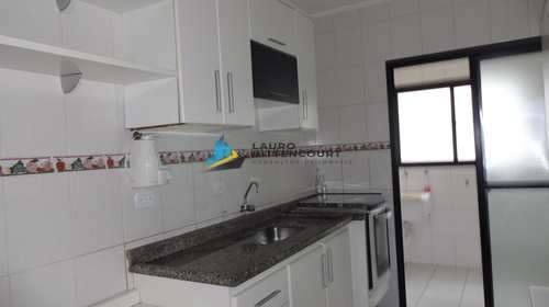 Apartamento, código 7824 em Santos, bairro Embaré