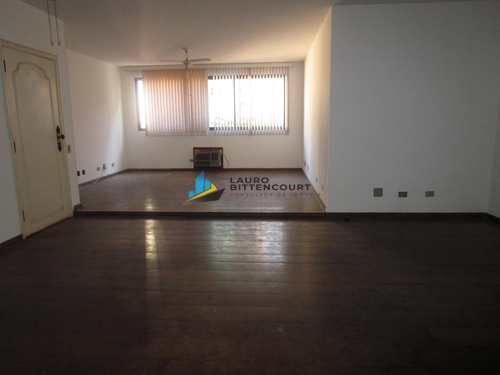 Apartamento, código 7949 em Santos, bairro Gonzaga