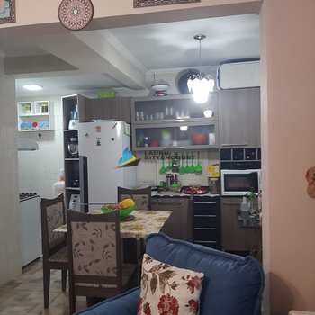 Apartamento em São Vicente, bairro Centro