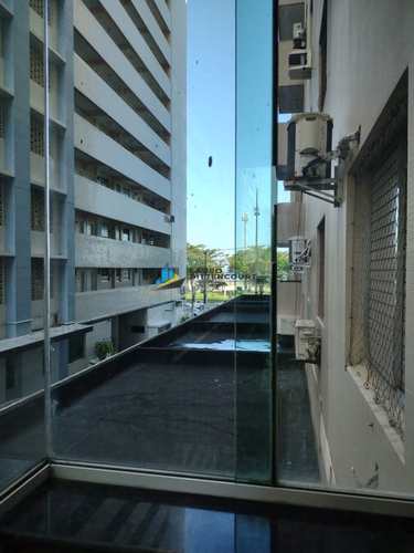 Apartamento, código 8497 em Santos, bairro Gonzaga