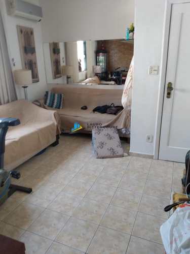 Apartamento, código 8522 em Santos, bairro Embaré