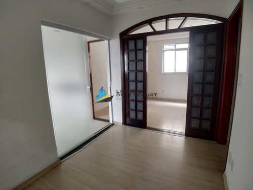 Apartamento, código 8594 em Santos, bairro Pompéia