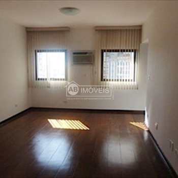 Apartamento em Santos, bairro Embaré