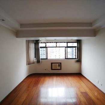 Apartamento em Santos, bairro Gonzaga