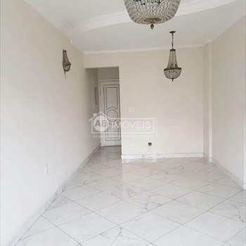 Apartamento em Santos, bairro Aparecida