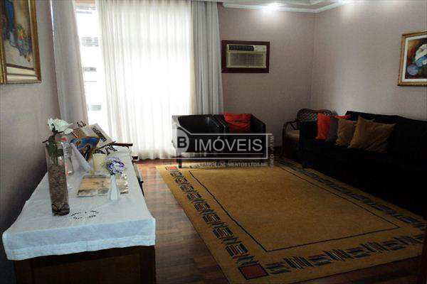 Apartamento em Santos, no bairro José Menino