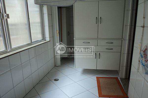 Apartamento em Santos, no bairro José Menino
