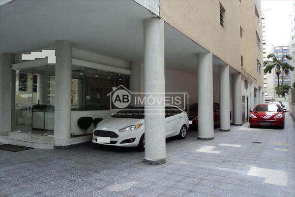 Apartamento em Santos, no bairro Gonzaga
