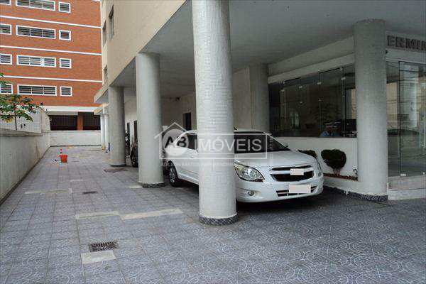 Apartamento em Santos, no bairro Gonzaga