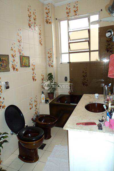 Apartamento em Santos, no bairro Gonzaga