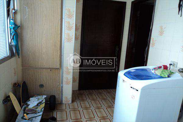 Apartamento em Santos, no bairro Gonzaga