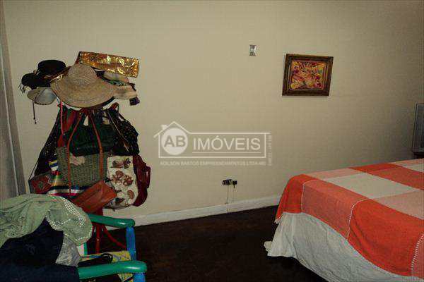 Apartamento em Santos, no bairro Gonzaga