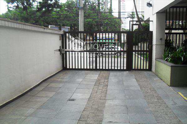 Apartamento em Santos, no bairro Boqueirão