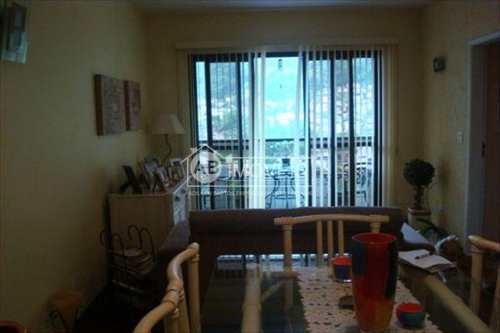 Apartamento, código 1445 em Santos, bairro Marapé