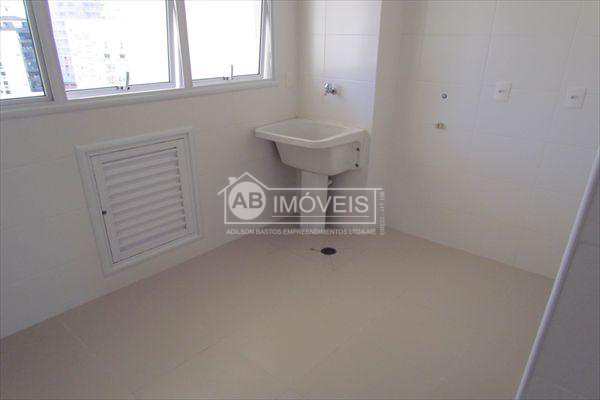 Apartamento em Santos, no bairro Boqueirão