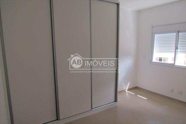 Apartamento em Santos, no bairro Boqueirão