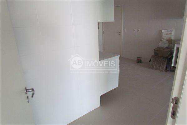 Apartamento em Santos, no bairro Boqueirão