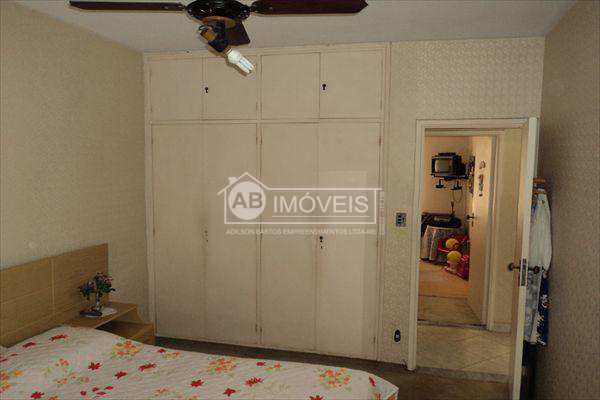 Apartamento em Santos, no bairro Gonzaga