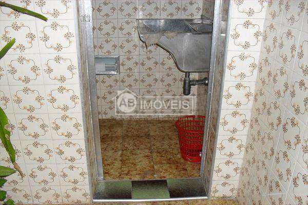 Apartamento em Santos, no bairro Gonzaga