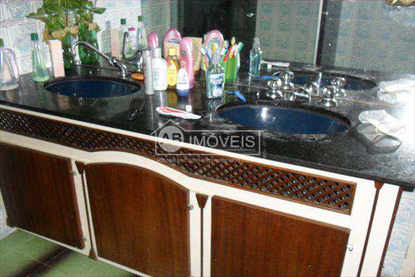 Apartamento em Santos, no bairro Gonzaga