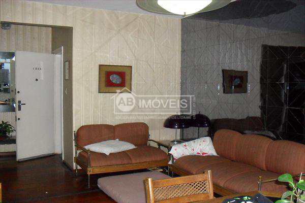 Apartamento em Santos, no bairro Gonzaga