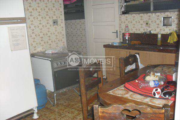 Apartamento em Santos, no bairro Gonzaga