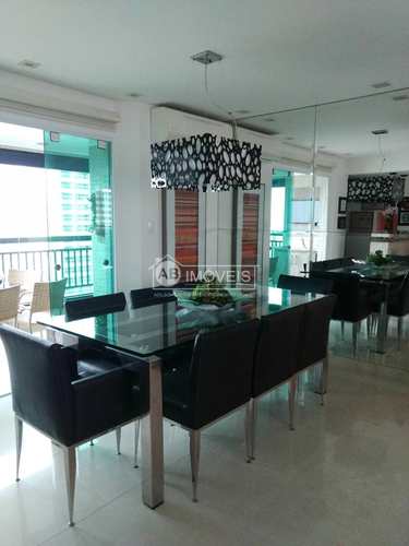 Apartamento, código 2878 em Santos, bairro Embaré
