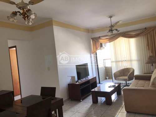 Apartamento, código 3018 em Santos, bairro Embaré