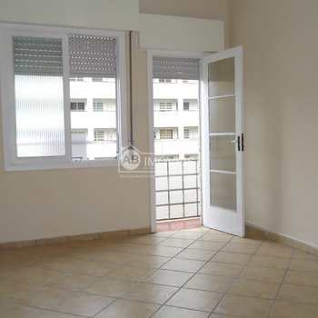 Apartamento em Santos, bairro Gonzaga