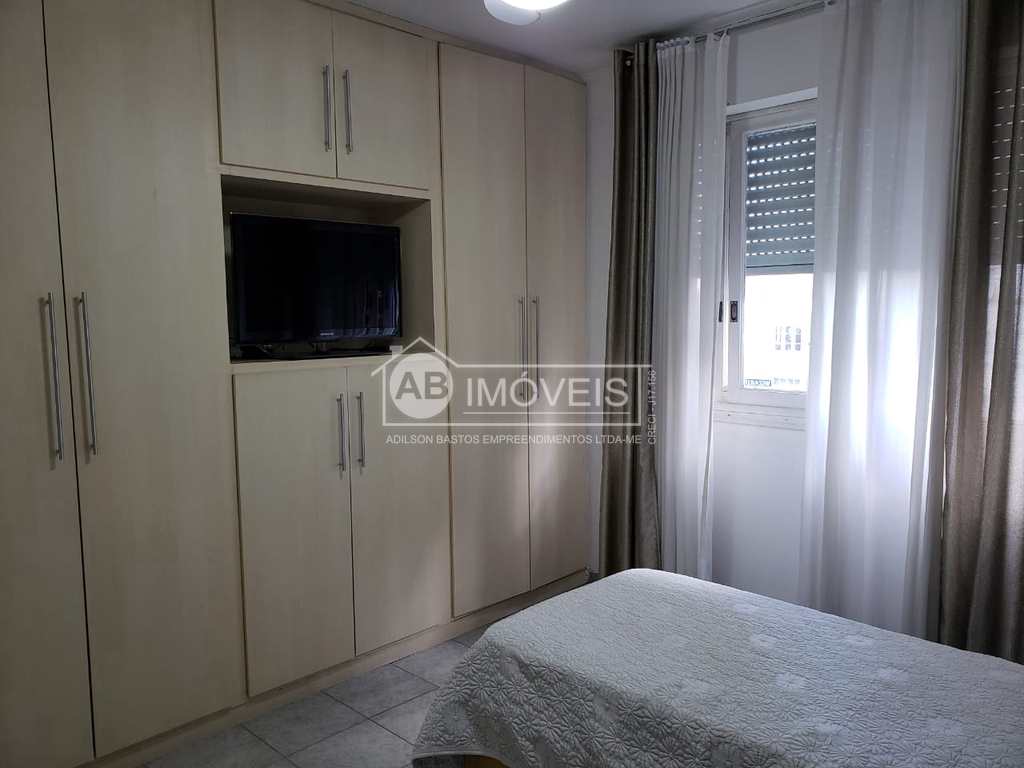 Apartamento em Santos, no bairro Gonzaga