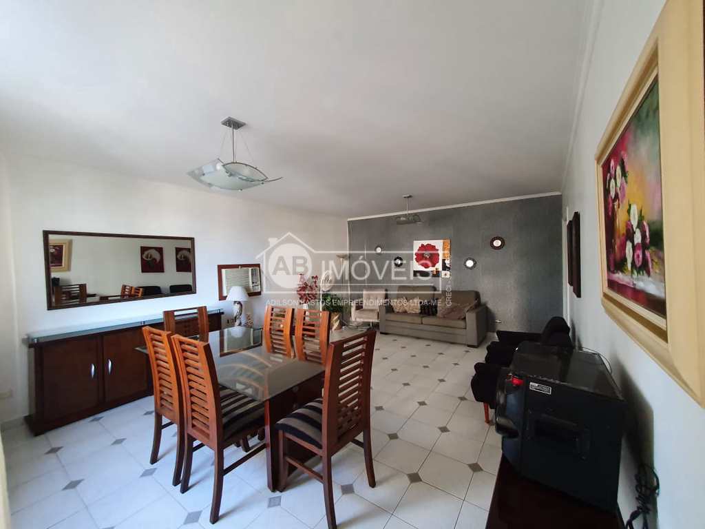 Apartamento em Santos, no bairro Gonzaga