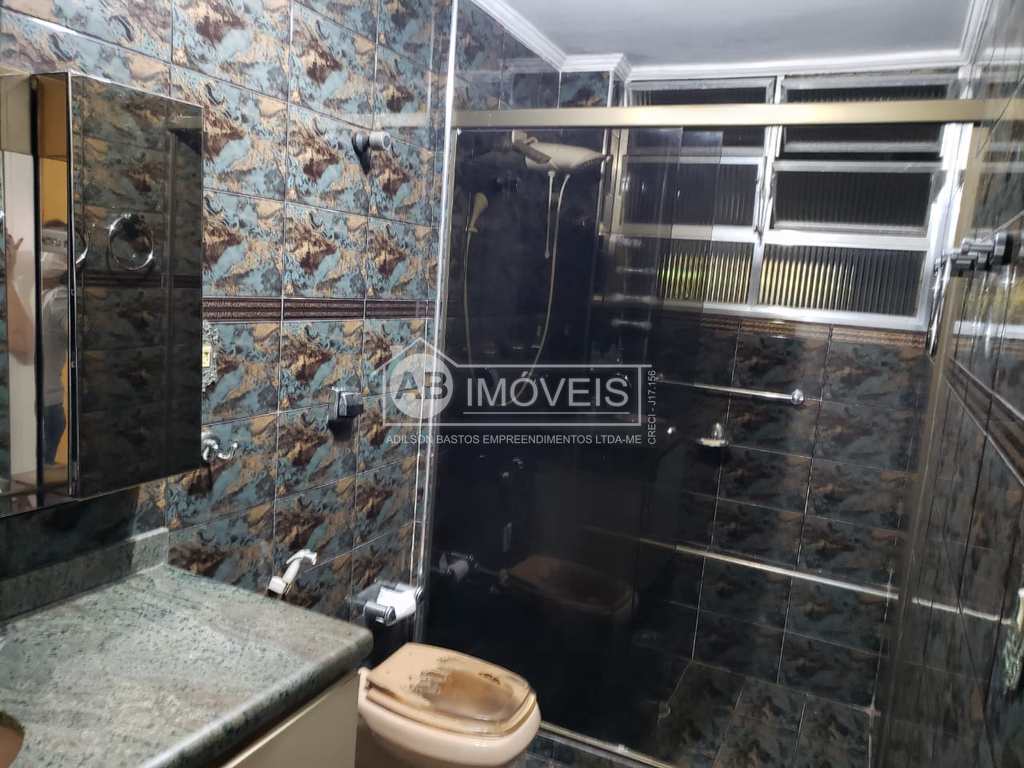 Apartamento em Santos, no bairro Gonzaga