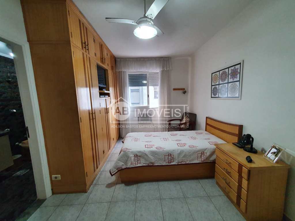 Apartamento em Santos, no bairro Gonzaga