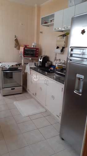 Apartamento, código 4213 em Santos, bairro José Menino