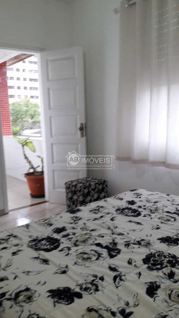 Apartamento em Santos, no bairro Gonzaga