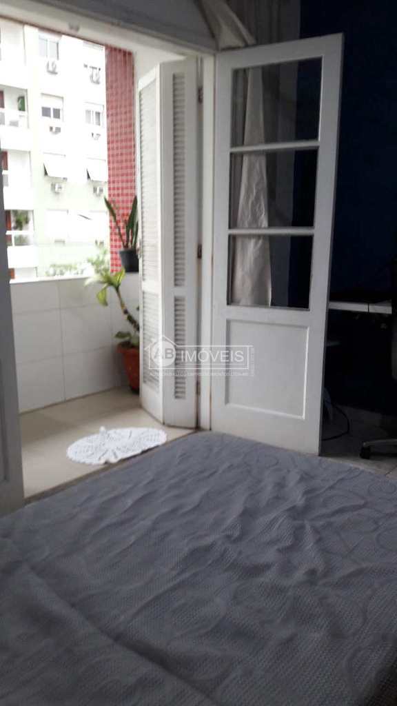 Apartamento em Santos, no bairro Gonzaga